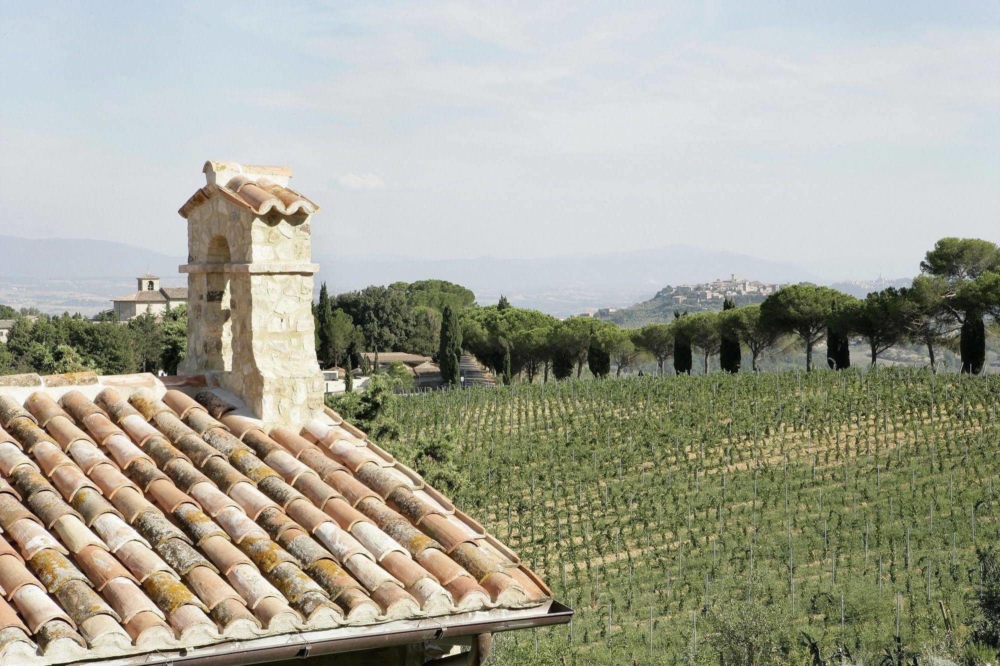 La Palazzetta Del Vescovo Guest House Fratta Todina Eksteriør bilde
