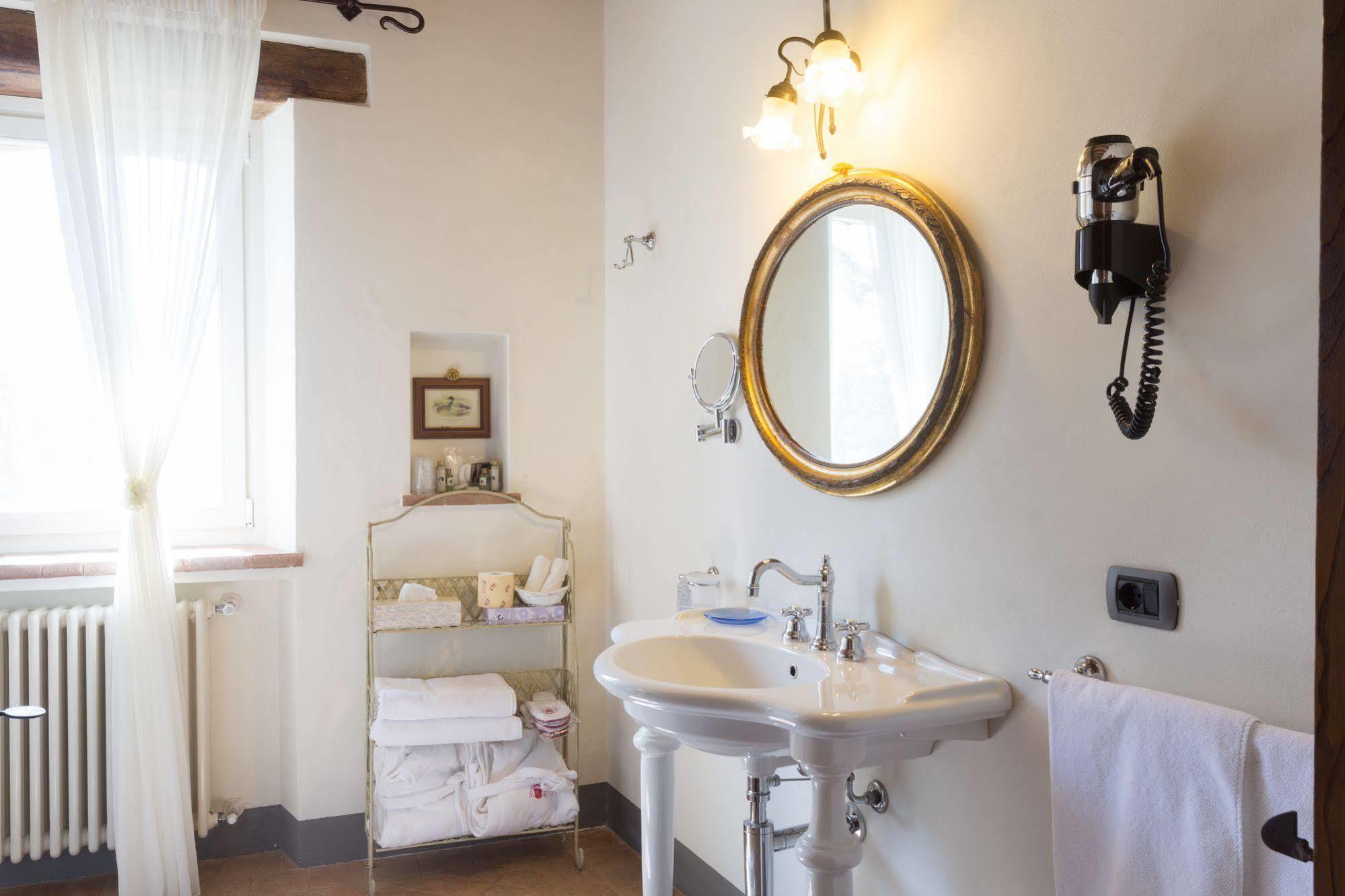 La Palazzetta Del Vescovo Guest House Fratta Todina Eksteriør bilde