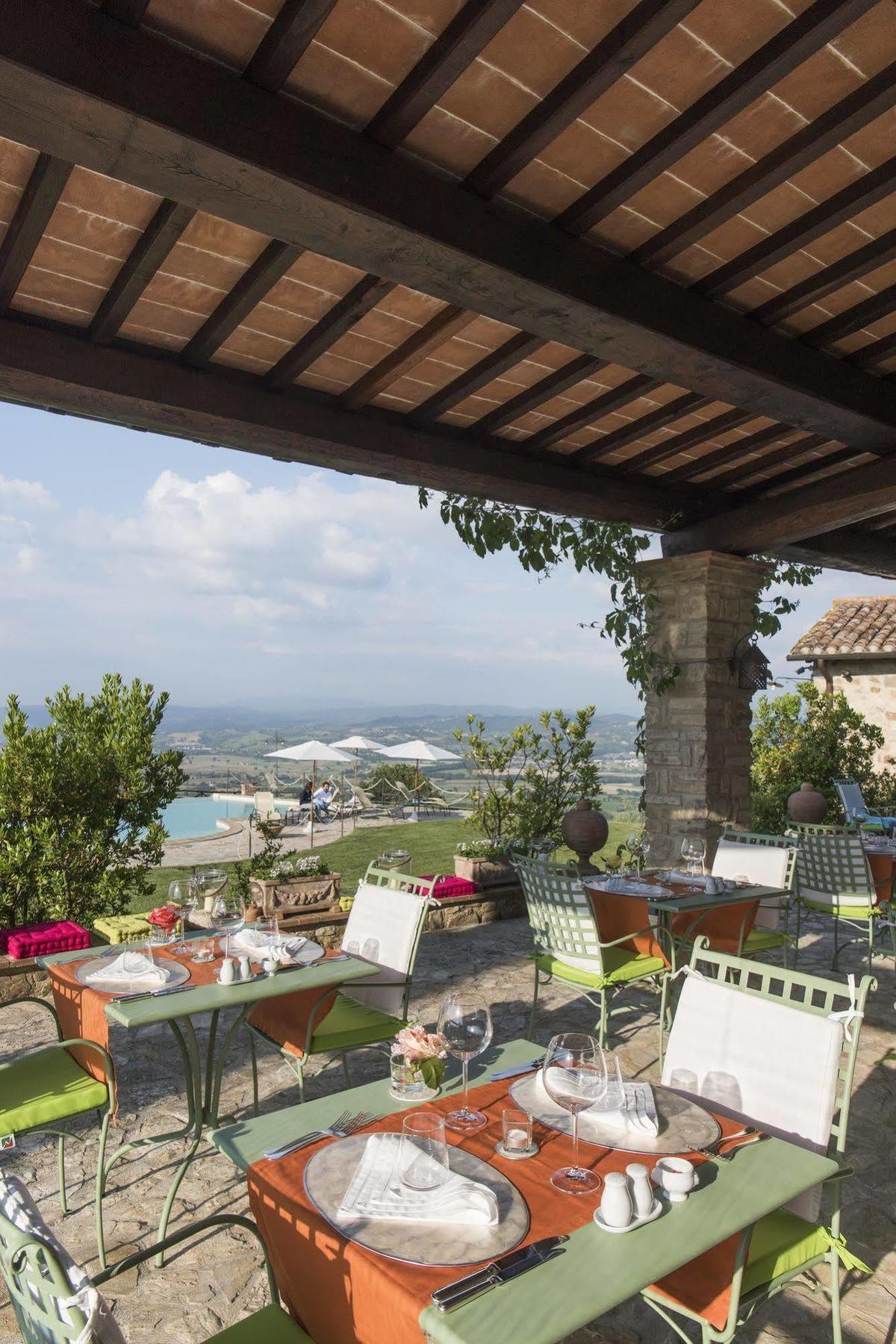 La Palazzetta Del Vescovo Guest House Fratta Todina Eksteriør bilde
